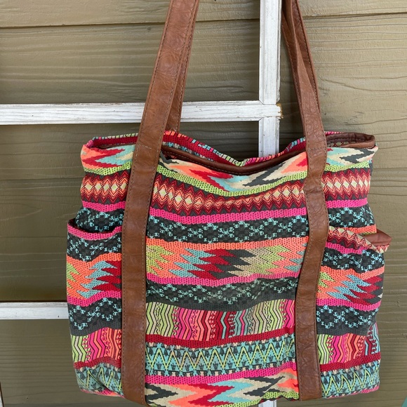 Rue21 Handbags - Bright Aztec Summer Tote Shoulder Bag